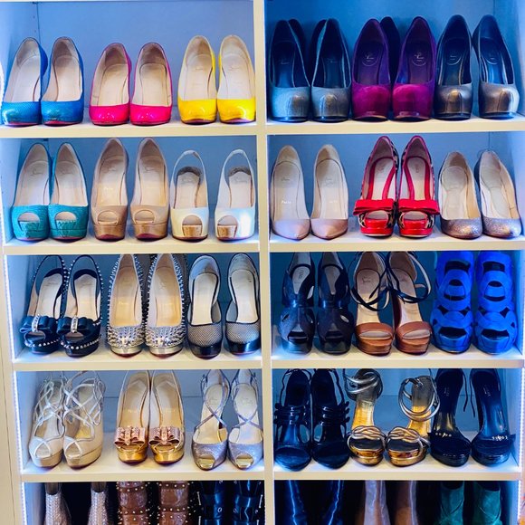 Meet your Posher, Sanaz + Spike the Yorkie! ❤️ - Picture 13 of 15